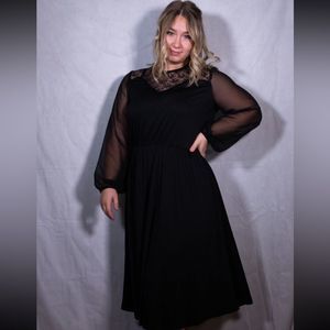 Vintage Black Long sleeve midi dress